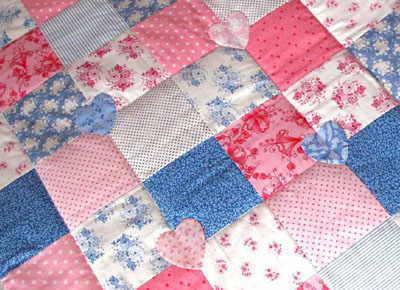 Patchwork Kinderdecke rosa blau wei&szlig;