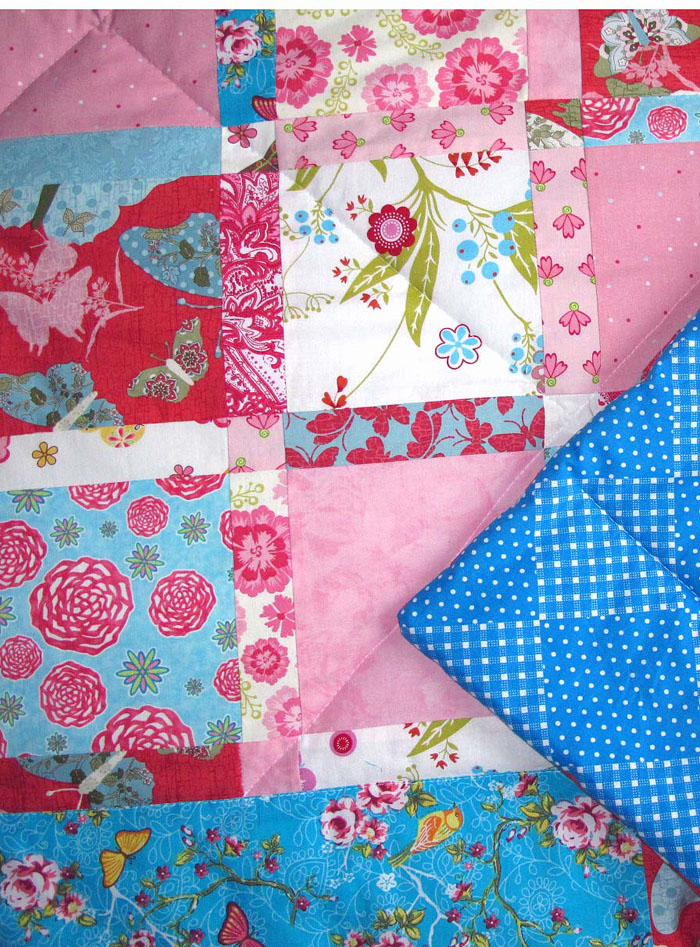 Patchworkdecke Quilt t&uuml;rkis rosa
